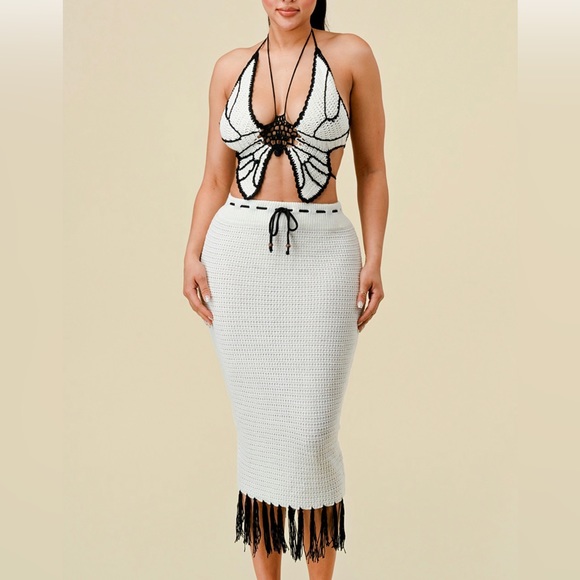 51. Allison Knit Fringe Two Piece Set - Picture 3 of 3